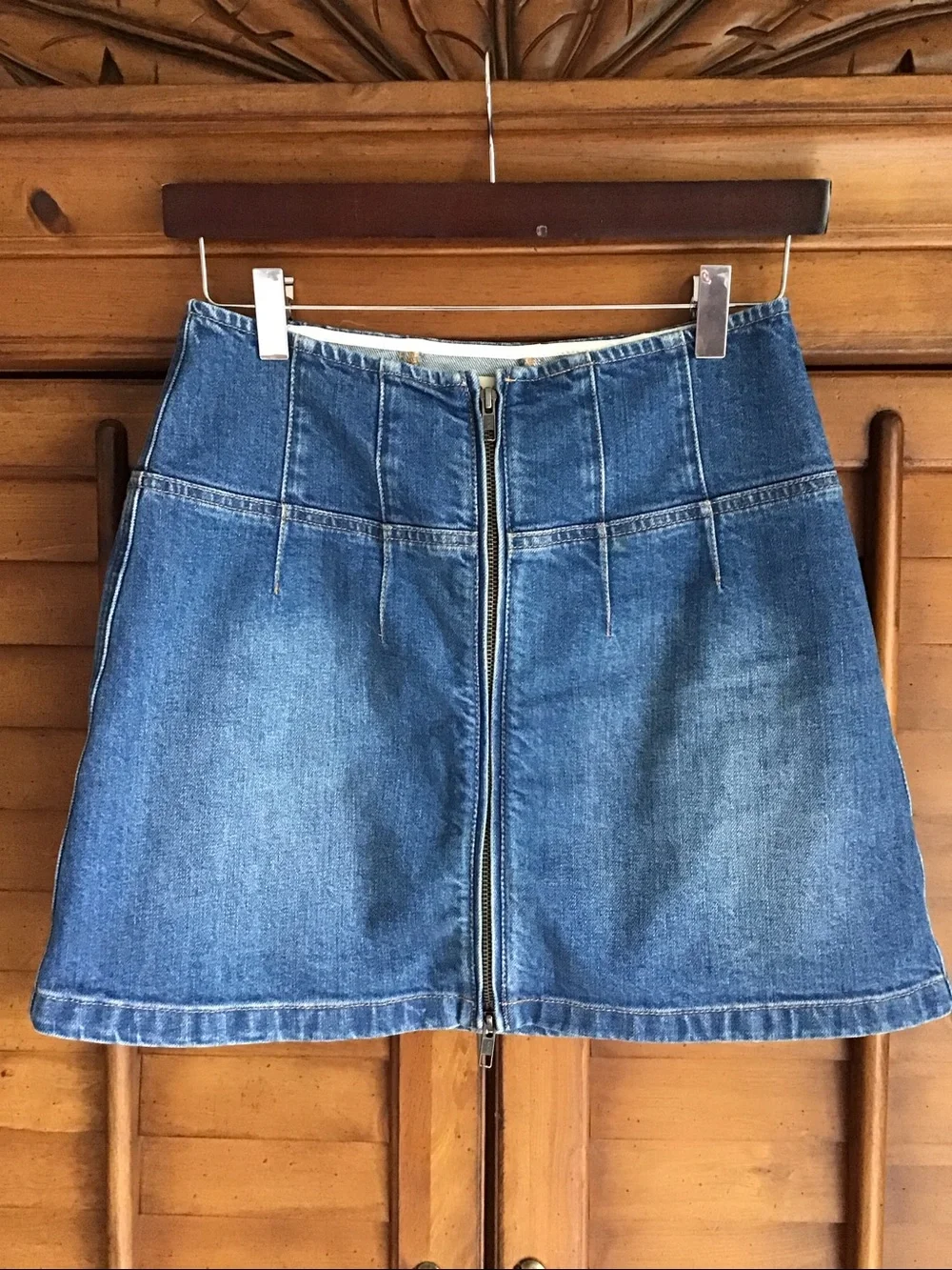 Alice + Olivia Paxton High-Rise Zipper Denim Mini Skirt